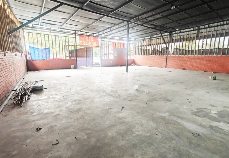 (Main Road) Kampung Matang Pagar Sungai Buloh