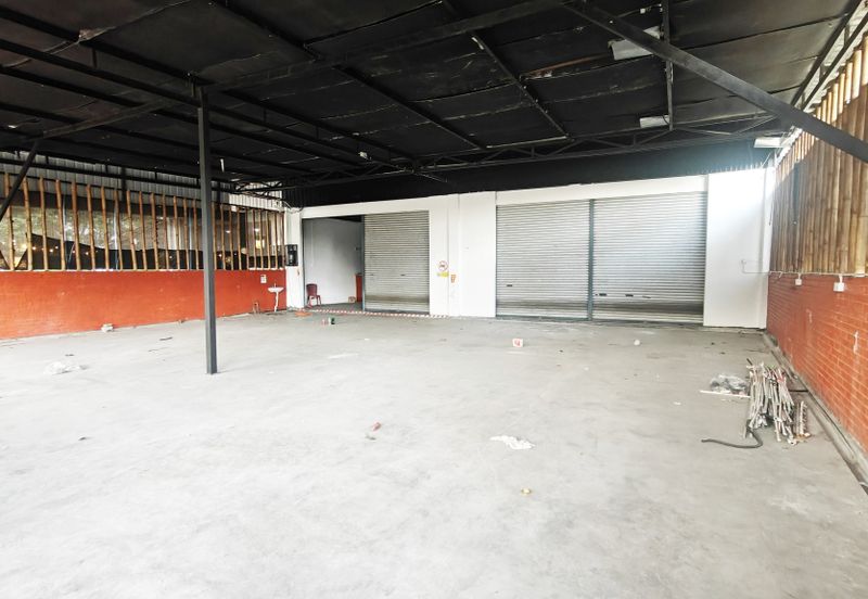 (Main Road) Kampung Matang Pagar Sungai Buloh