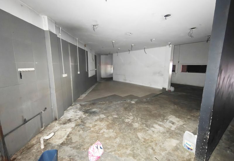 (Main Road) Kampung Matang Pagar Sungai Buloh