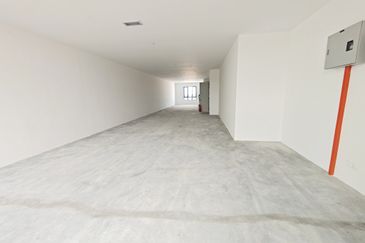 (MainRoad Adjoinig) Caledonia Avenue Batang Berjuntai Kuala Selangor IJOK Bestari Jaya