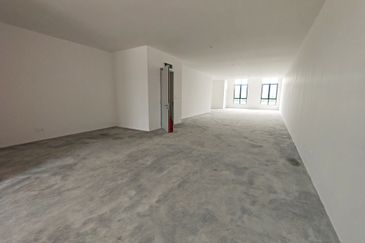 (MainRoad Adjoinig) Caledonia Avenue Batang Berjuntai Kuala Selangor IJOK Bestari Jaya