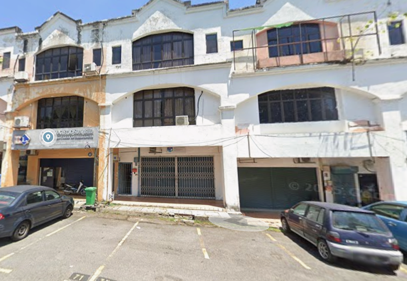 (Corner 2 Storey) Pusat Perdagangan Subang Permai Seksyen U6 Shah Alam