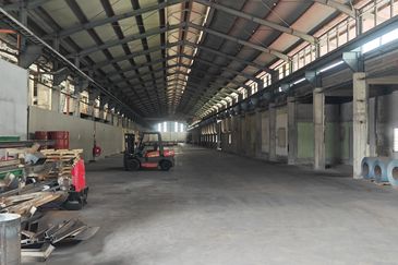 (1,000 AMP) Seksyen 51 PJS 51 Section 51 Petaling Jaya