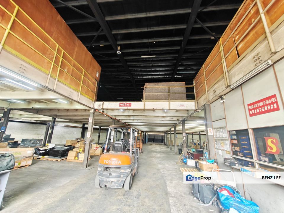 Taman Industri Bolton Kawasan Industrial Bolton Batu Caves , Selangor, Batu Caves 