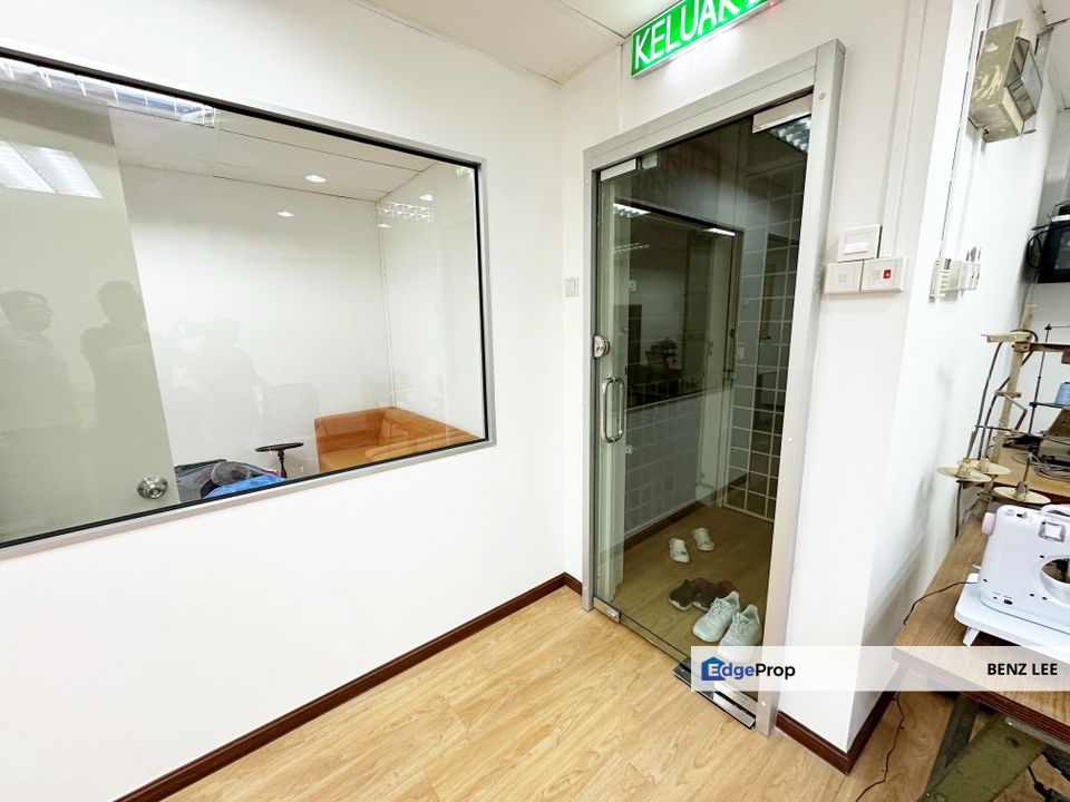 (Furnished Renovated) Desa Aman Puri Kepong Jalan Desa 1/3, Kuala Lumpur, Kepong