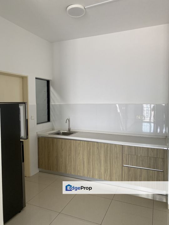 Partially furnished unit linked to LRT Sri Rampai, Kuala Lumpur, Wangsa Maju