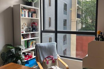 Henna Residence @ The Quartz