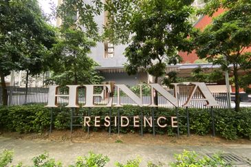 Henna Residence @ The Quartz