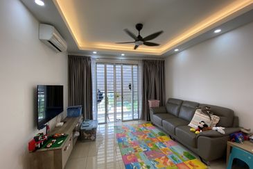 Platinum Splendor Residence