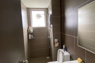 Platinum Splendor Residence