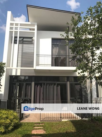 16 Quartz Courtyard Villa, Selangor, Taman Melawati