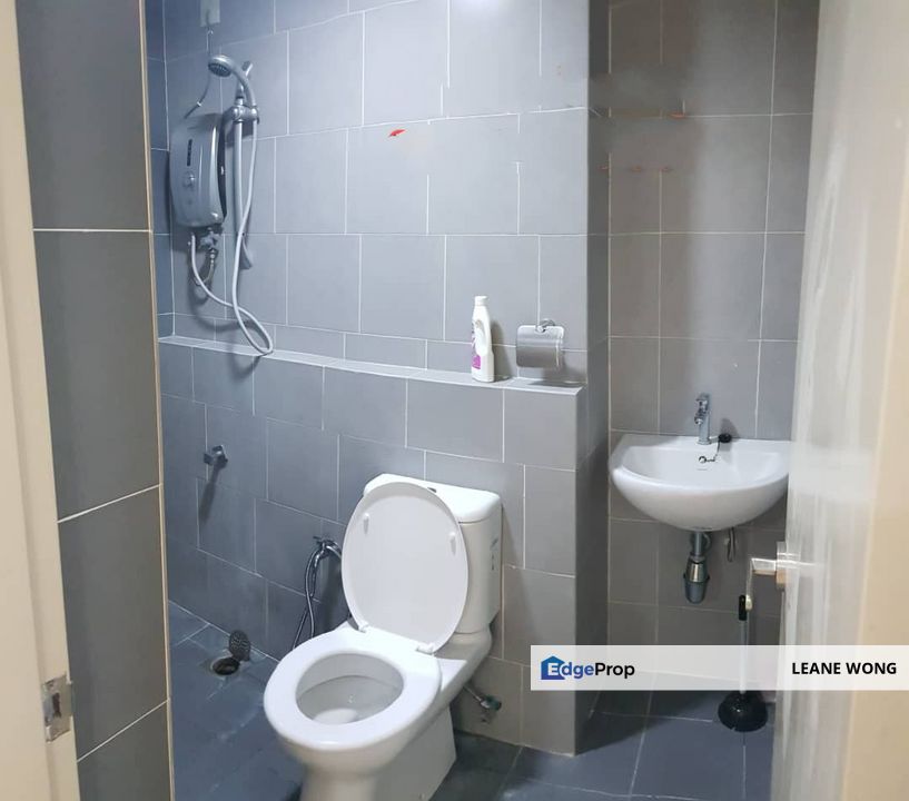 Flexis @ One South w 2r2b, Selangor, Seri Kembangan