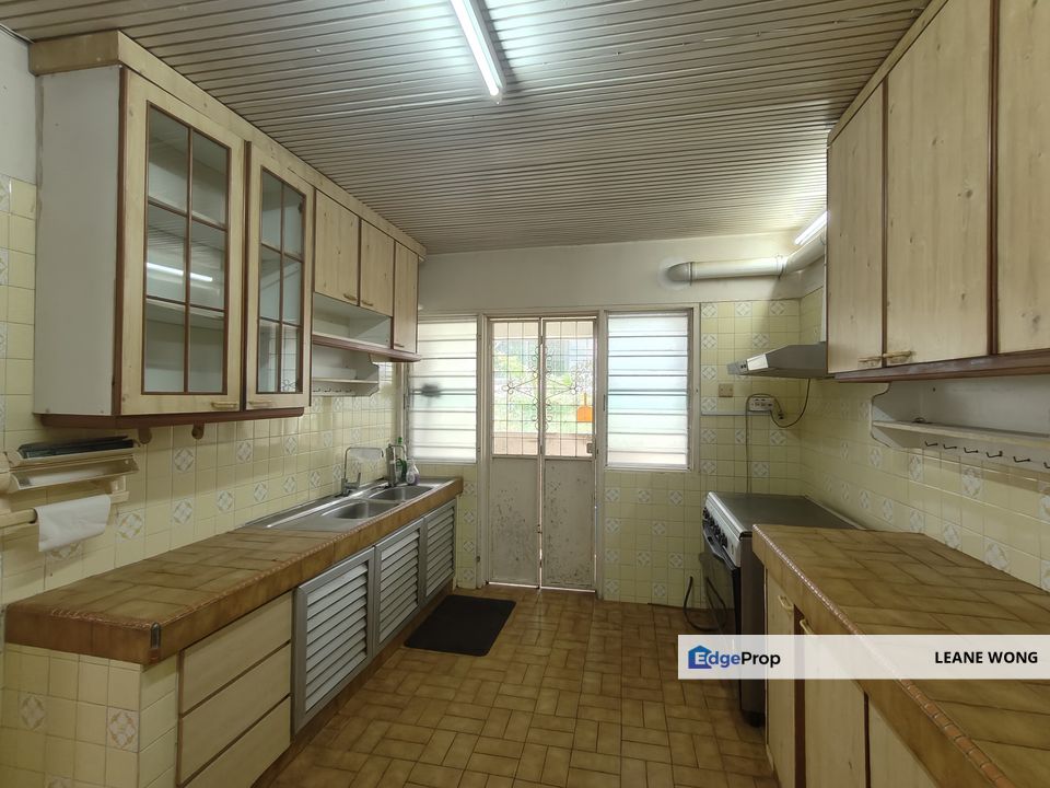 Ukay Heights Bungalow w 5r3b, Selangor, Ampang