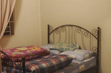 2 Storey Terrace House @ Usj 