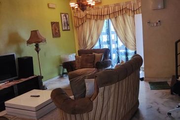 2 Storey Terrace House @ Usj 