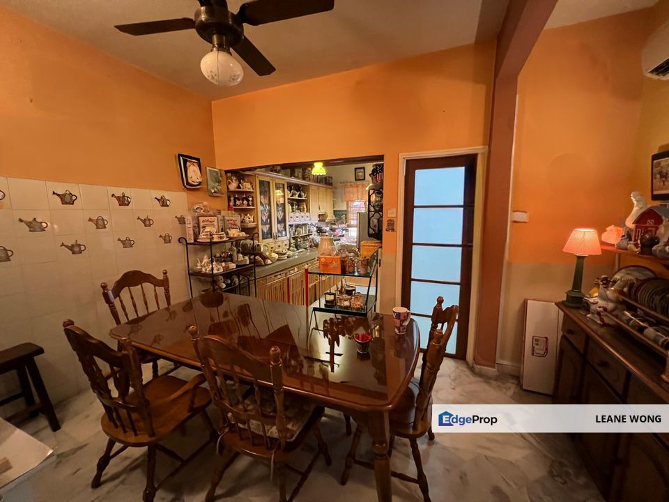 2 Storey Terrace House @ Usj 11, Selangor, Subang Jaya