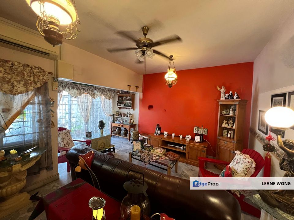 2 Storey Terrace House @ Usj 11, Selangor, Subang Jaya