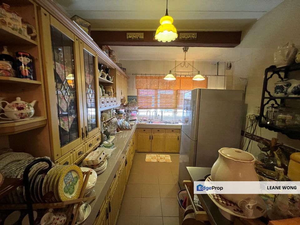 2 Storey Terrace House @ Usj 11, Selangor, Subang Jaya