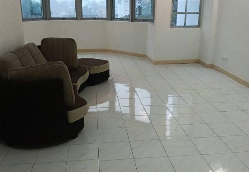 Heritage (Menara Warisan)