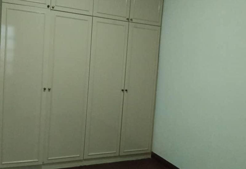 Heritage (Menara Warisan)