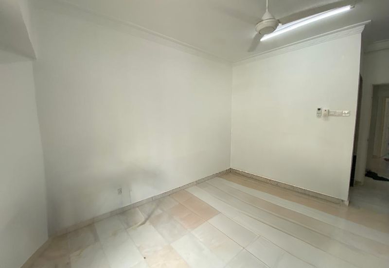 Taman Connaught (Sri Cendekia)