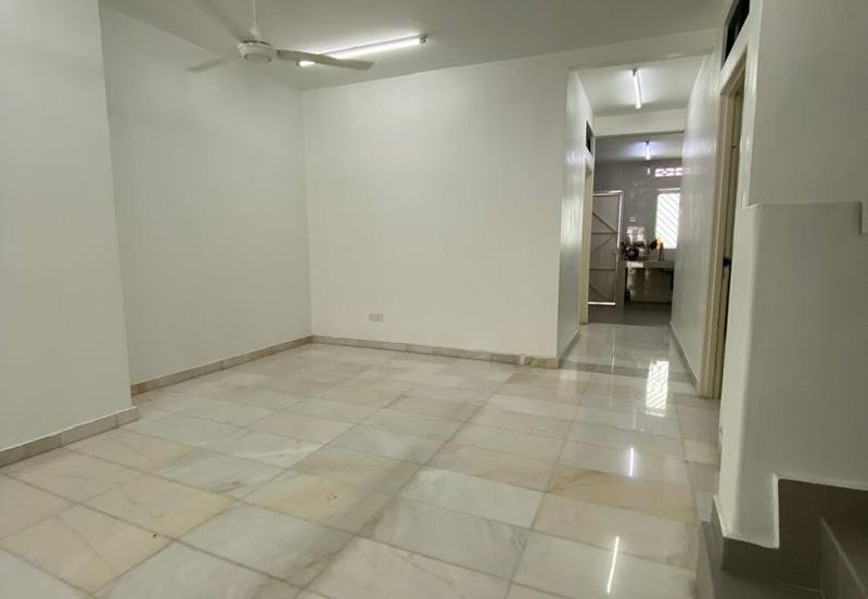 Taman Connaught (Sri Cendekia)