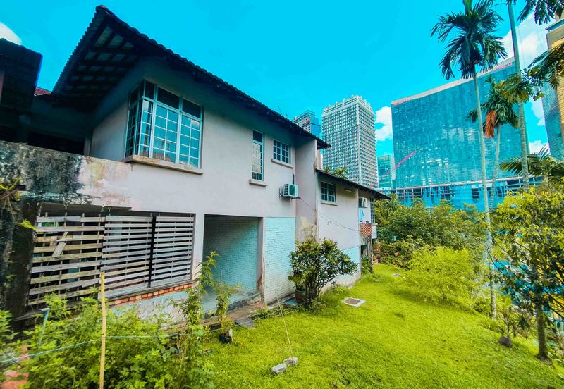 Kampung Bukit Lanjan