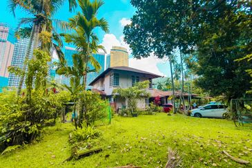 Kampung Bukit Lanjan