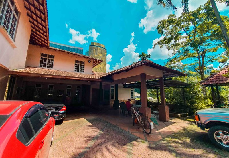 Kampung Bukit Lanjan