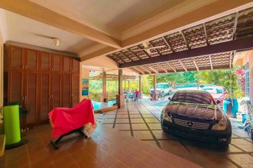 Kampung Bukit Lanjan