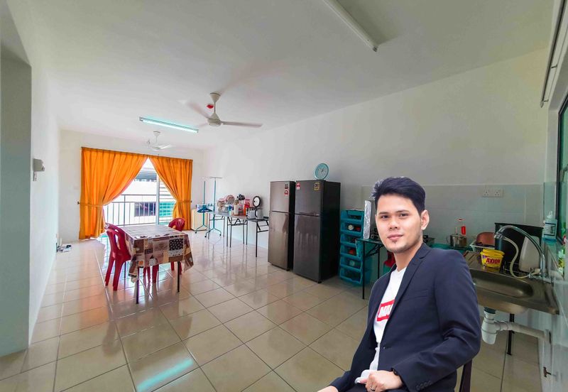 Puncak Hijauan (Hijauan Heights)