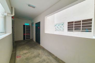 Puncak Hijauan (Hijauan Heights)