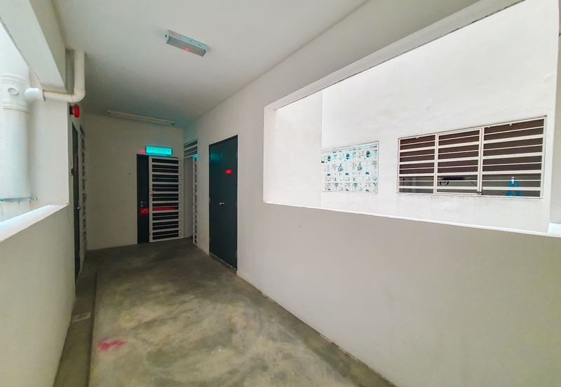 Puncak Hijauan (Hijauan Heights)