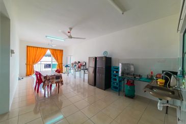 Puncak Hijauan (Hijauan Heights)