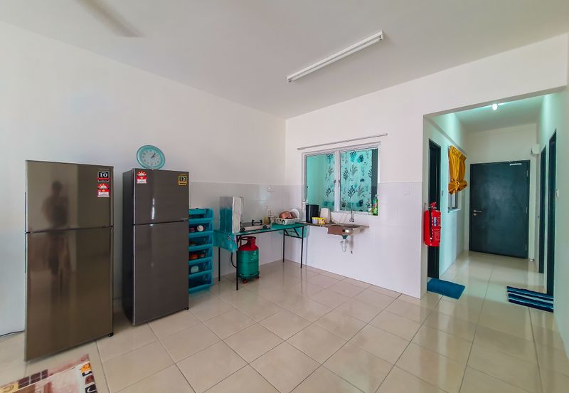 Puncak Hijauan (Hijauan Heights)