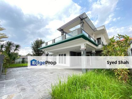 FREEHOLD BEAUTIFUL BUNGALOW KAJANG Impian Golf & Country Club, Selangor, Kajang