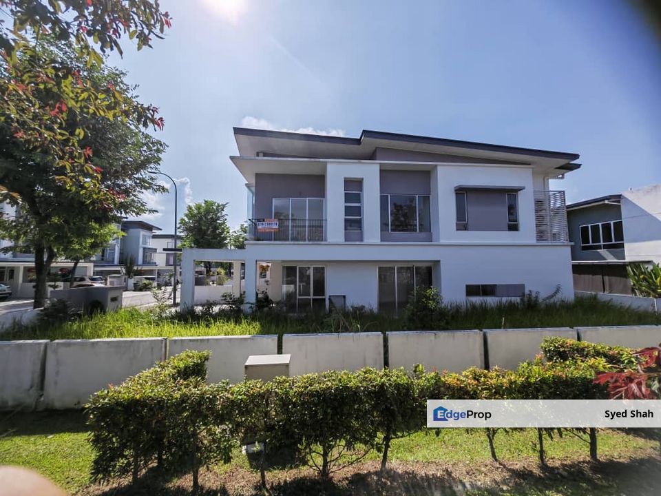 2 Storey CORNER Parkfield Tropicana Heights Kajang FREEHOLD AND LARGE