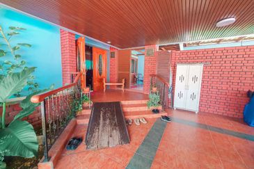 Seksyen 2, Shah Alam