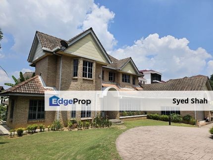 BEAUTIFUL ENGLISH BUNGALOW in Country Heights Kajang, Selangor, Country Heights