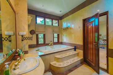 Impian Golf & Country Club