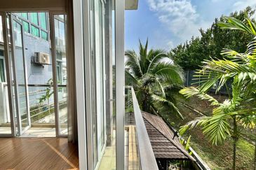 Bangi Lakehill Villas