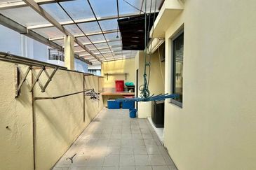 Bangi Lakehill Villas