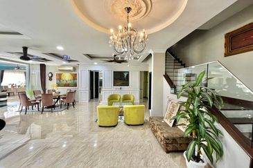 Bangi Lakehill Villas