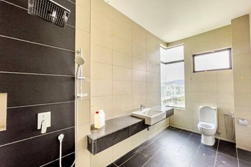 Saujana Heights @ Taman Puncak Saujana