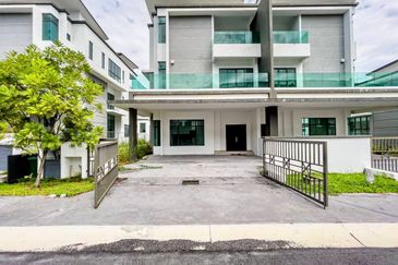 Saujana Heights @ Taman Puncak Saujana