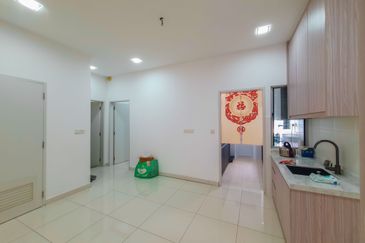 Parkfield Residences, Tropicana Heights