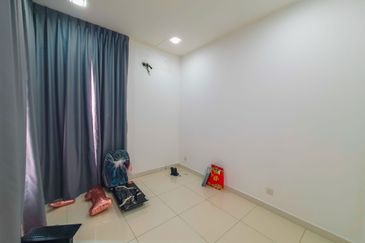 Parkfield Residences, Tropicana Heights