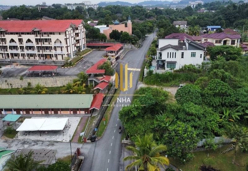 Kampung Sungai Kantan