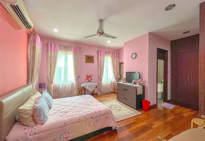 Impian Golf & Country Club