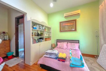 Impian Golf & Country Club